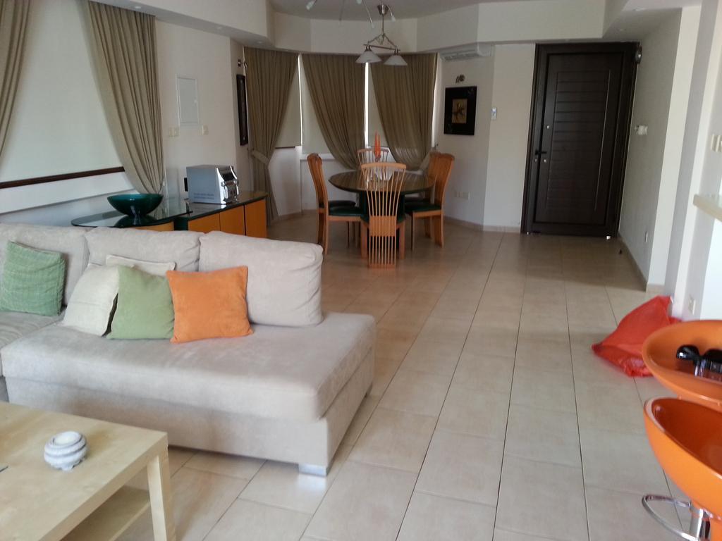 Gabriel Villa Protaras Rum bild