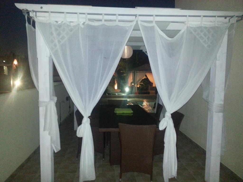 Gabriel Villa Protaras Rum bild